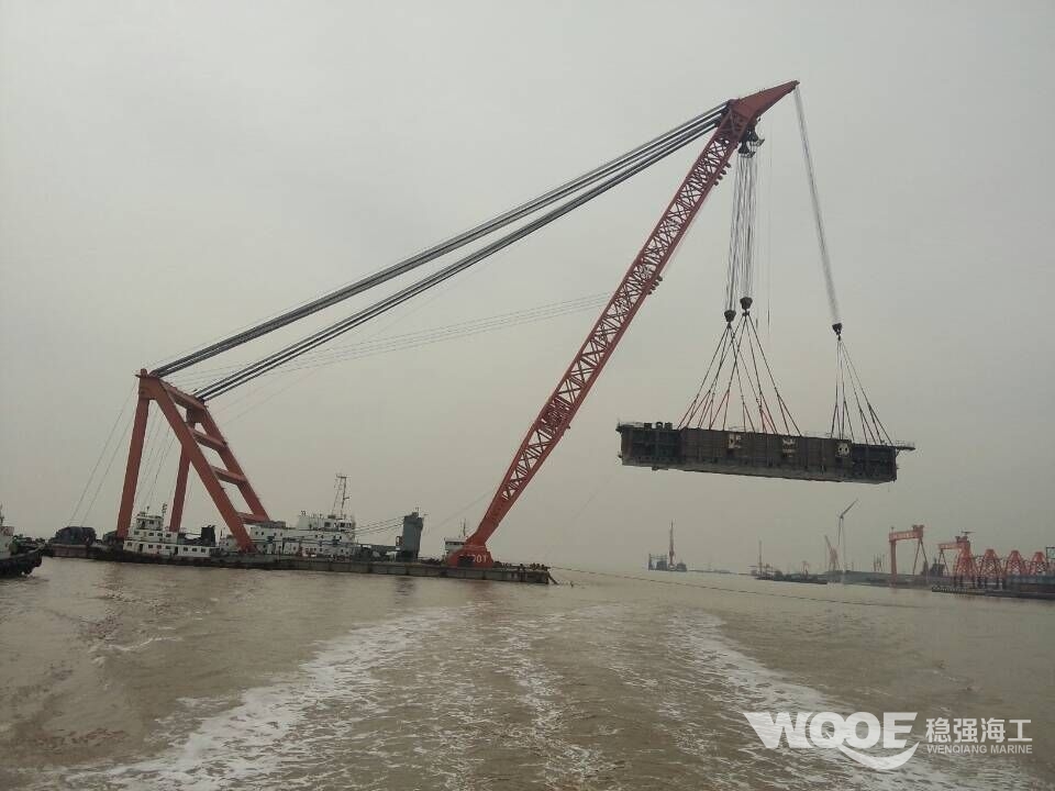 石油平台模块吊装